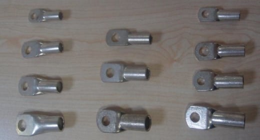 Cable lugs